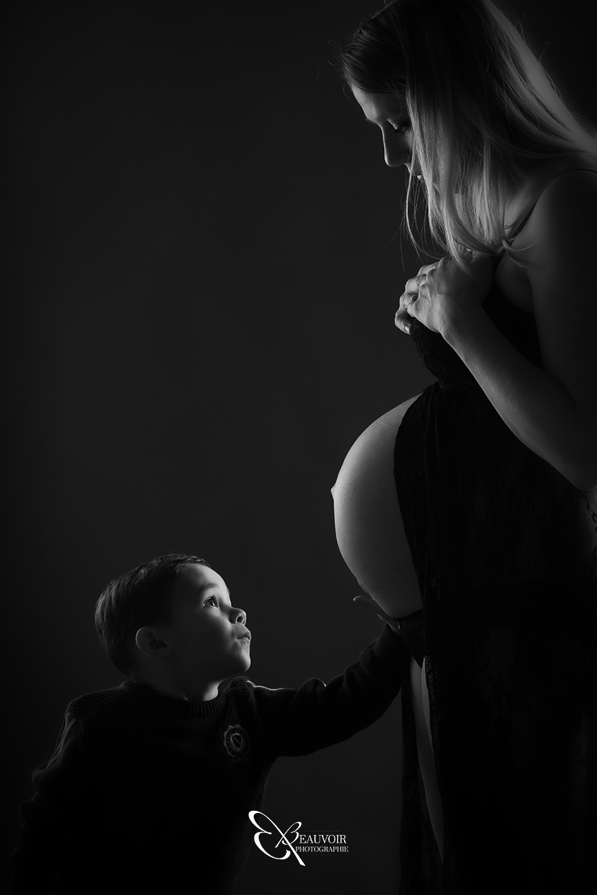 BeauvoirPhotographie Portrait grossesse maternite mumtobe chambery photographechambery aixlesbains lesechelles stlaurentdupont 000
